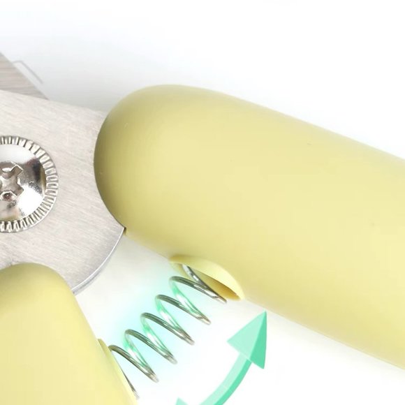 Ergonomic Pet Nail Clipper with LED Light and Safety Guard - Picture 3 of 15